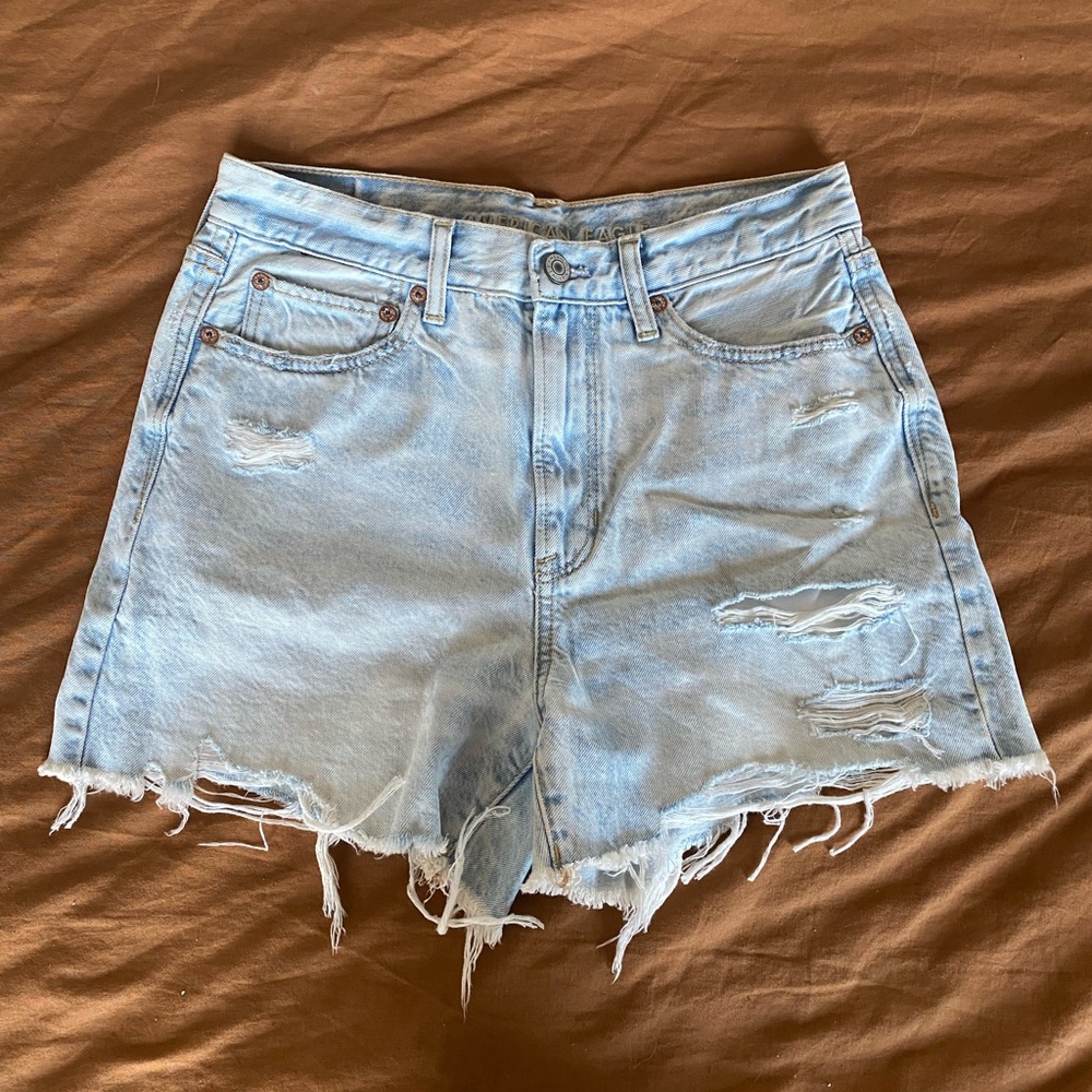 American Eagle 90s boyfriend denim shorts